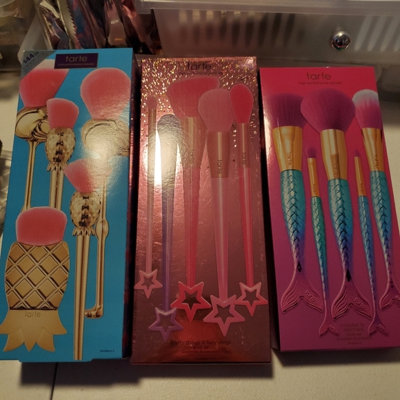 tarte Other - Tarte makeup brush set